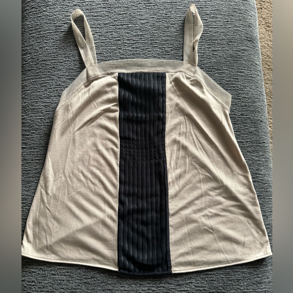 Simply Vera Dress Tank Top